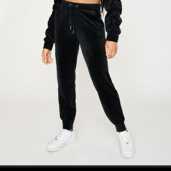 Juicy Couture Pants - Y2K Style juicy couture large velour tie front with pockets pants